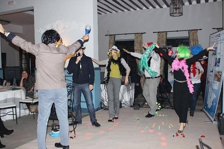 Team Building Artístico Karaoke Carrusel1